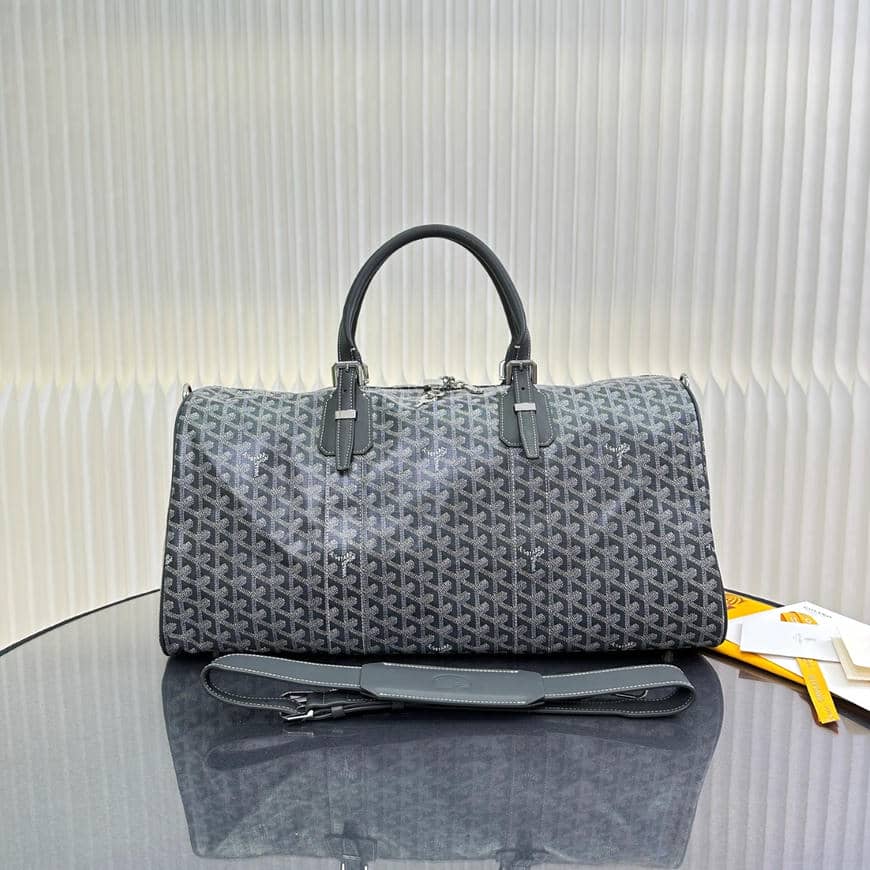 Travel Duffle1